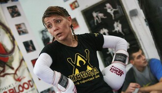 Sandra Zekić, bokserka & novinarka: Mogu da krvarim u ringu, ali od kafanske tuče mi pozli