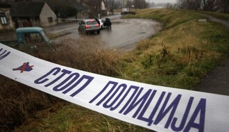 Tela muškarca i žene pronađena u Zmajevu, sumnja se da su ubijeni