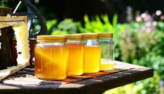 ISTRAŽIVANJE: Med u nekim slučajevima efikasniji od antibiotika
