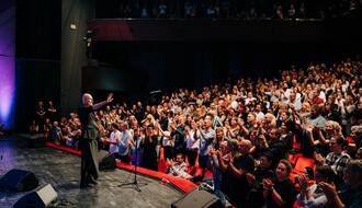 FOTO: Dodelom nagrada i Urbanovim koncertom završen Novi Sad film festival