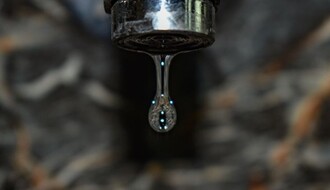 Delovi Novog Sada i Petrovaradina bez vode zbog havarije