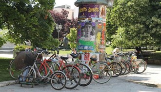 Novi Sad dobija još 18 lokacija za parkiranje bicikala