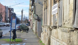 U napuštenoj kući u Kisačkoj ulici ubijen muškarac (59)