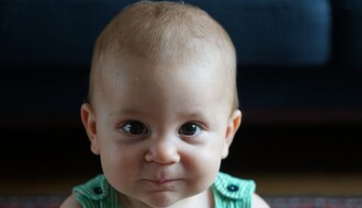 MATIČNA KNJIGA ROĐENIH: U Novom Sadu upisano 127 beba