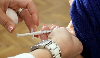 Brnabić: Vakcinisani građani će od 1. maja dobijati digitalne sertifikate