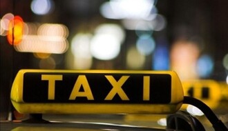 Taksista iz Novog Sada: Danas vozim za malog Dušana, kolege uradite isto!