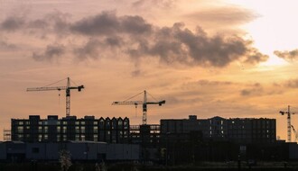 Vlada Srbije osniva  u Novom Sadu dva preduzeća za izgradnju jeftinih stanova