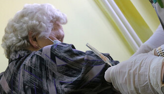 FOTO: Počela vakcinacija Novosađana starijih od 65 godina koji su se prijavili preko eUprave