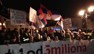 Protest "Jedan od pet miliona" u Novom Sadu (FOTO i VIDEO)