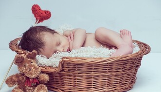 MATIČNA KNJIGA ROĐENIH: U Novom Sadu upisano 119 beba
