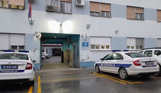 Maloletnici "greškom" prebili 19-godišnjaka u Bačkoj Palanci