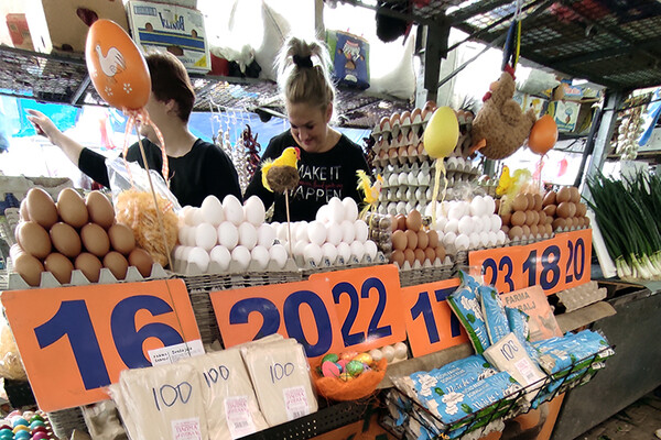 FOTO PRIČA: Preduskršnja ponuda na Futoškoj pijaci
