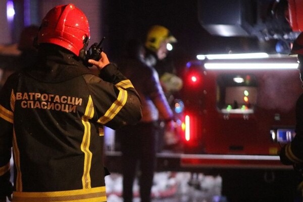 U požaru u ulici Jovana Subotića povređen muškarac, goreo objekat u kom su živeli beskućnici
