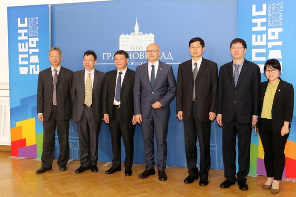 Delegacija kineskog grada Ningbo u poseti Novom Sadu
